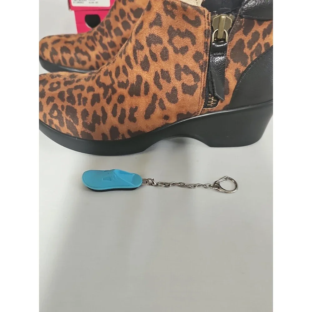 Alegria Sloan Leopard Boots Size 38 us size 8 to 8.5 Slo-402